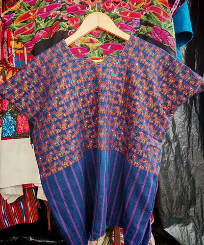 Nahuala huipil with orange horses