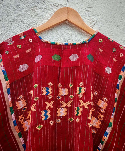 Colotenango huipil with Mayan motifs