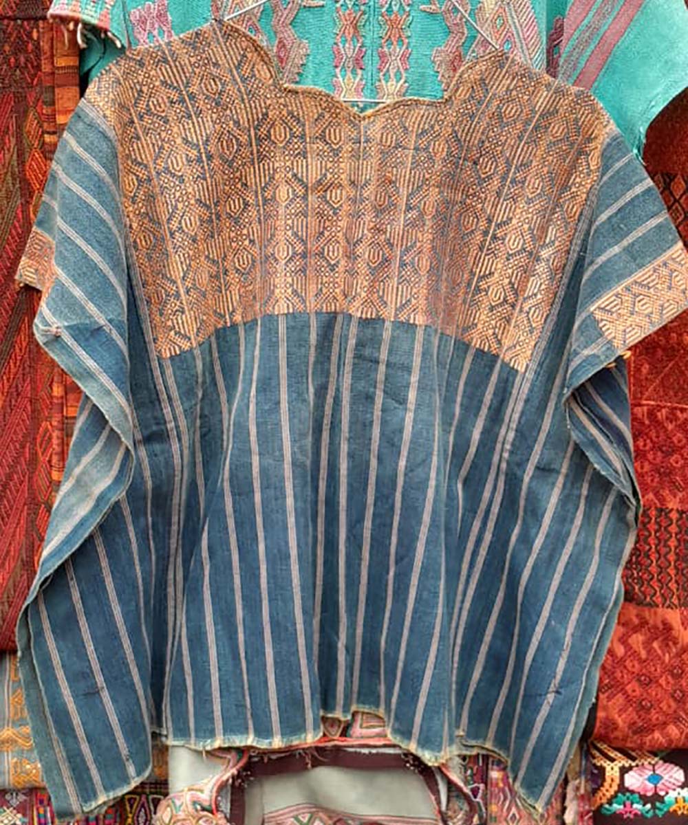 Indigo Xejuyub huipil with brown embroidery