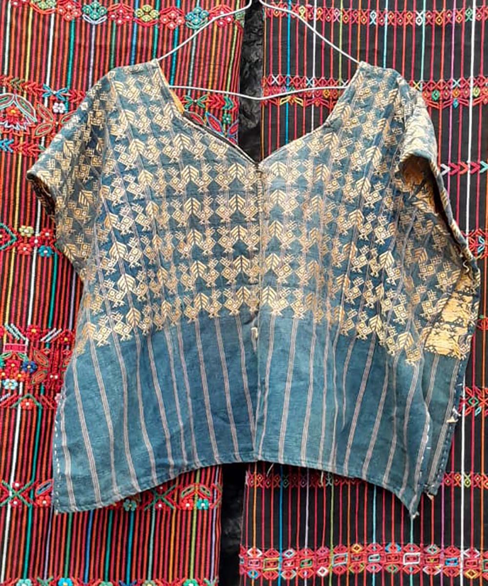 Faded Indigo Nahuala huipil with gold chickens