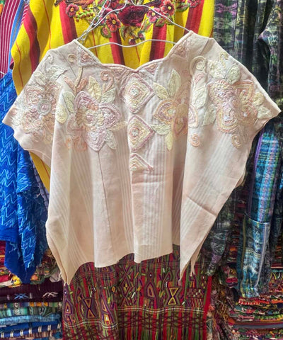 Blush Santiago huipil