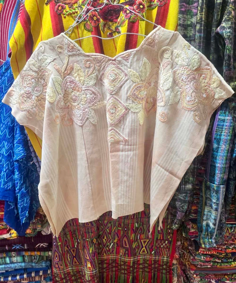 Blush Santiago huipil