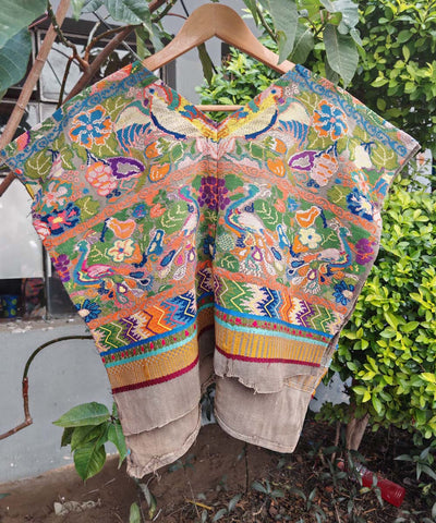 Aguas Calientas huipil with birds