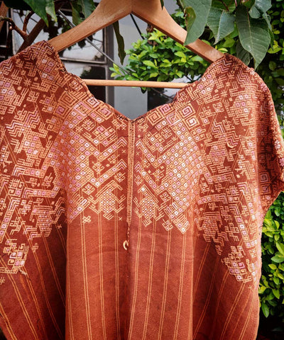 Nahuala huipil in terracotta