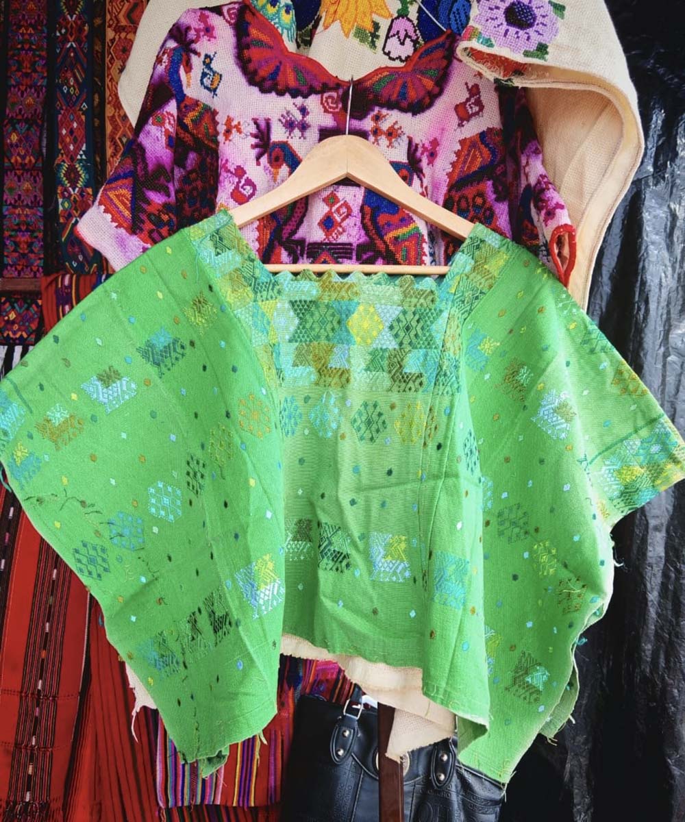Simple green Coban huipil