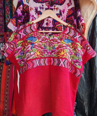 Red Santiago huipil with hummingbirds