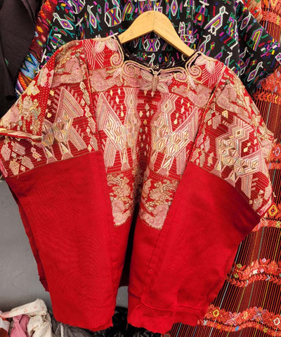 Red Chichi huipil with birds