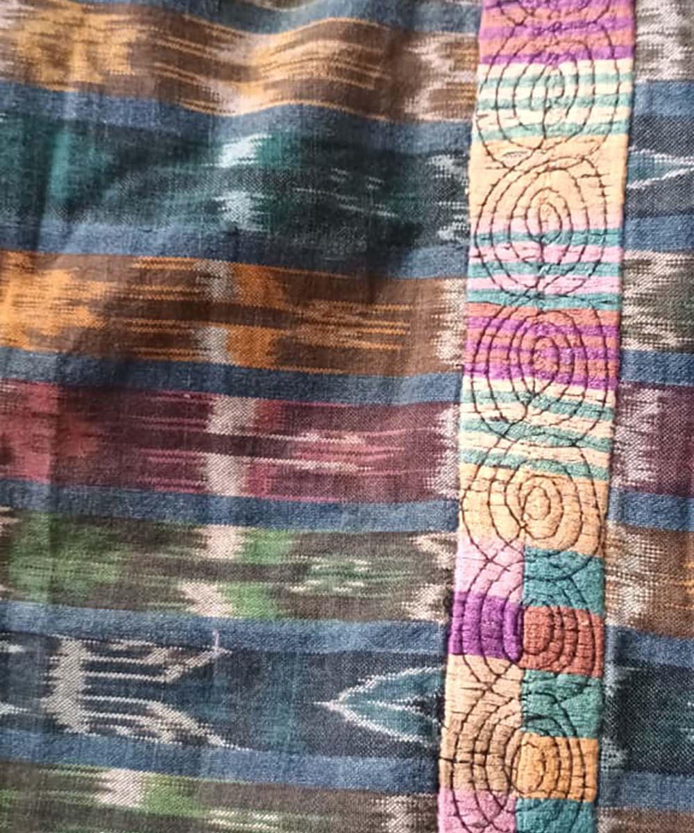 Colorful on indigo Chichi corte