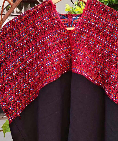 Red and black Xejuyub huipil