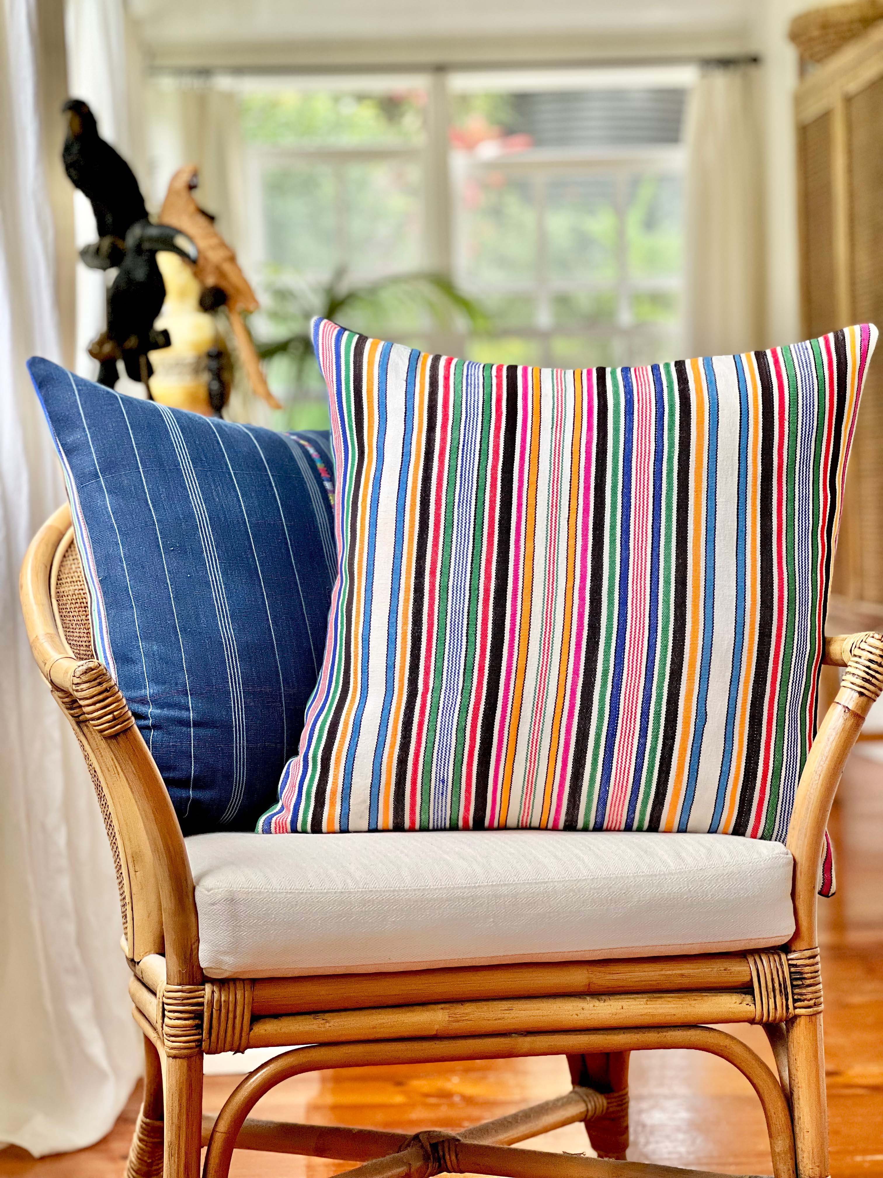 2 in 1 Pillow - Colourful striped and indigo cortes