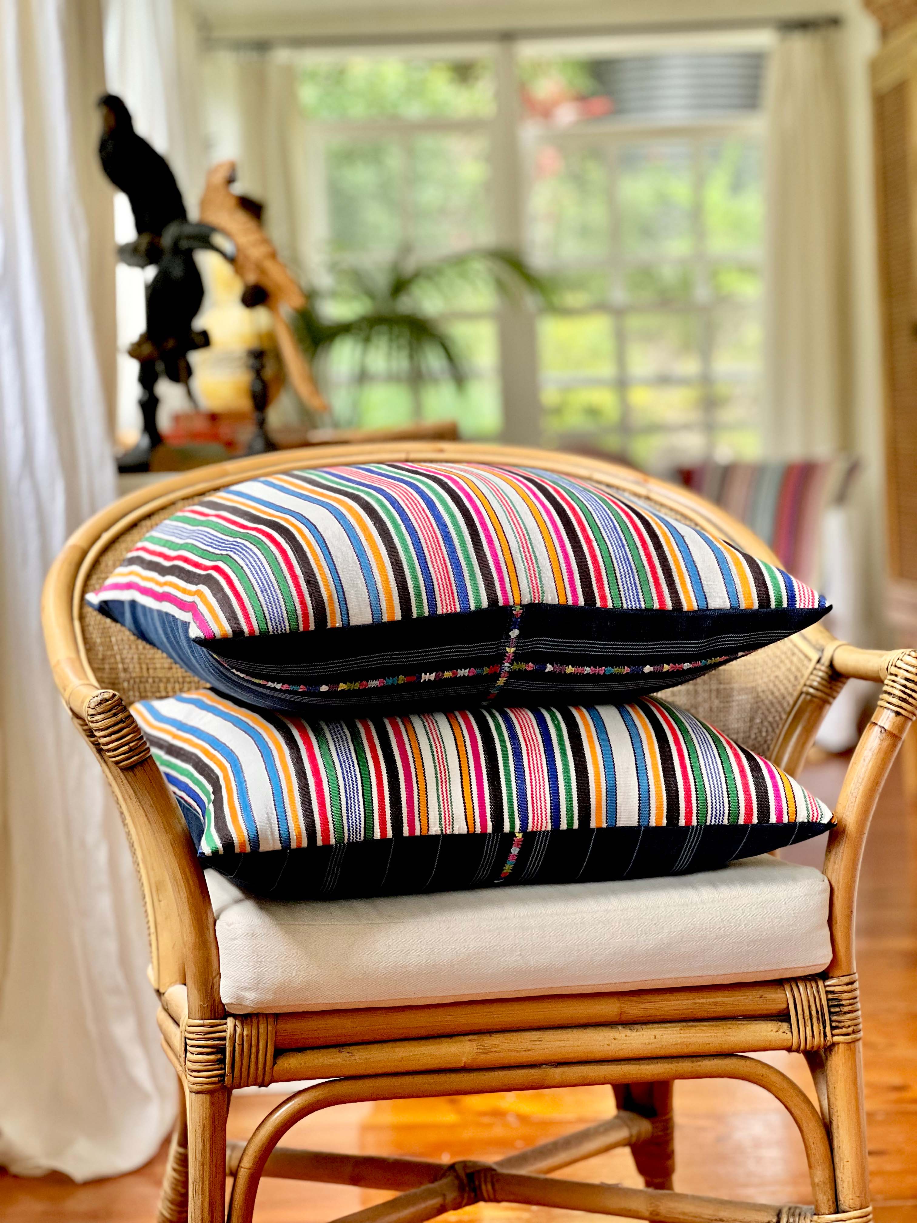 2 in 1 Pillow - Colourful striped and indigo cortes