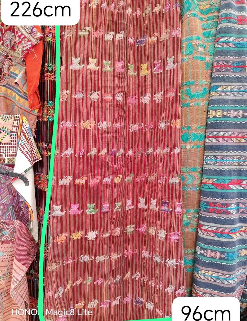 Red with animal motifs Colotenango corte #5-111