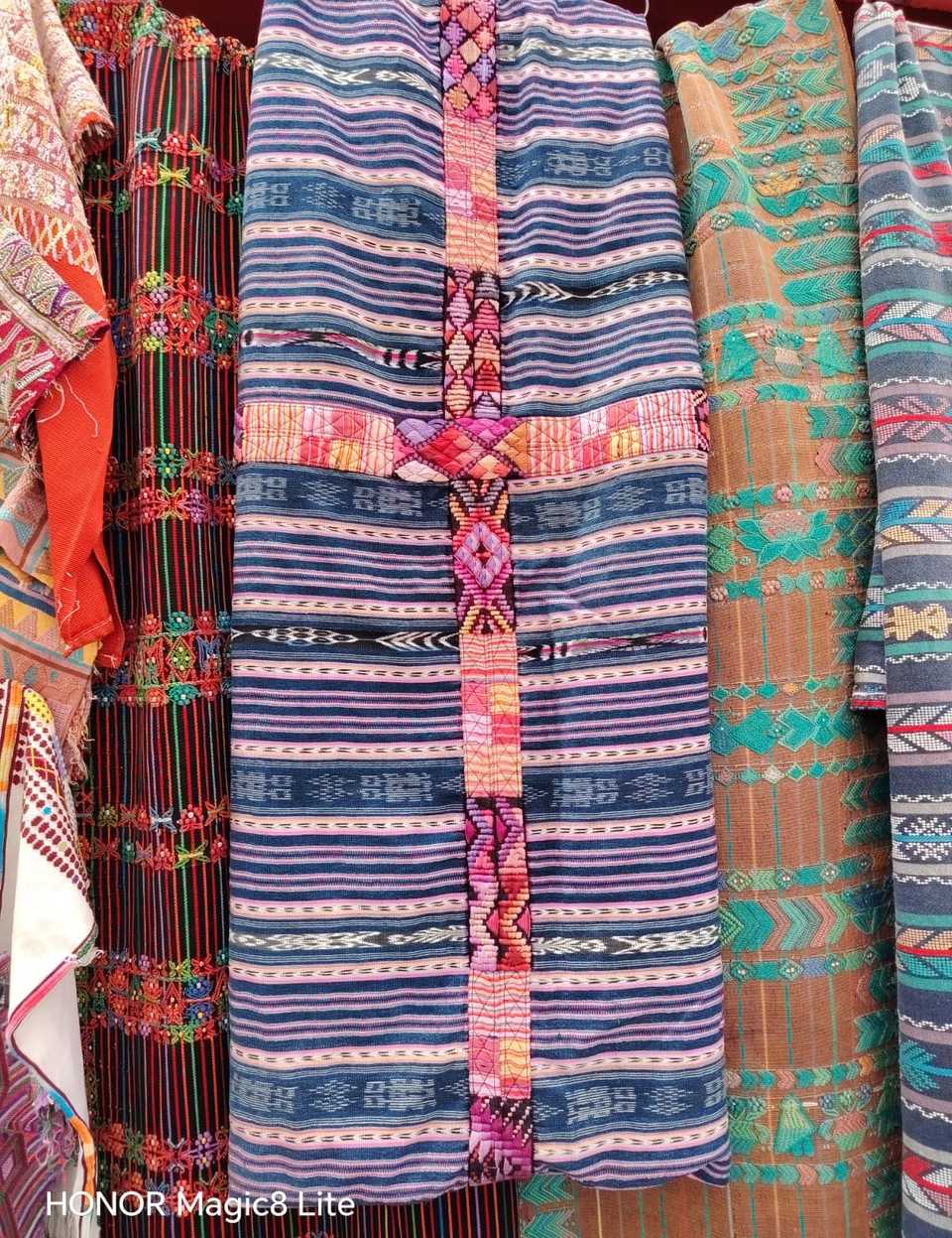 (Reserved for Andrea) Blue and pink Chichicastenango corte #5-104