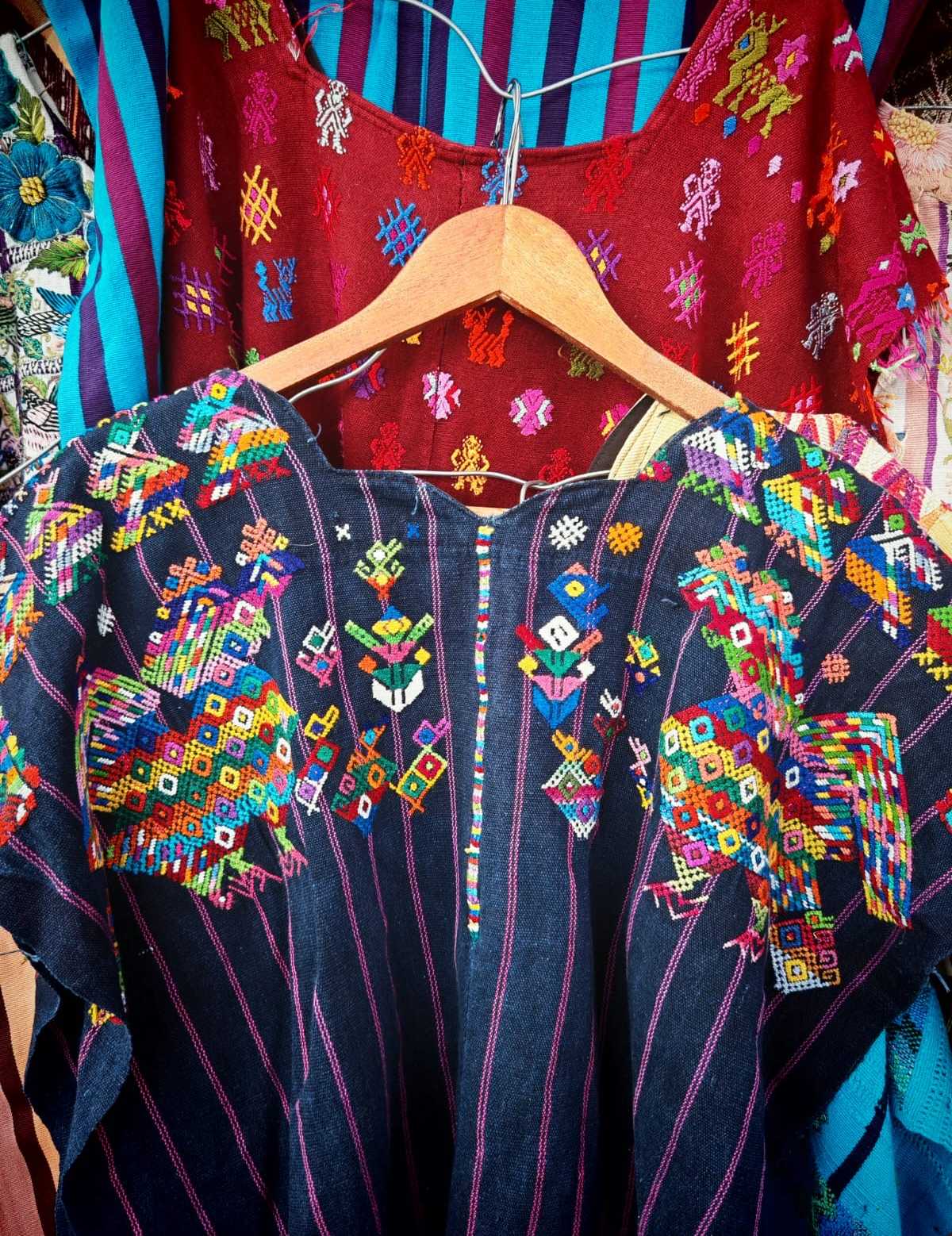 Huipil nahuala azul marino #2-78