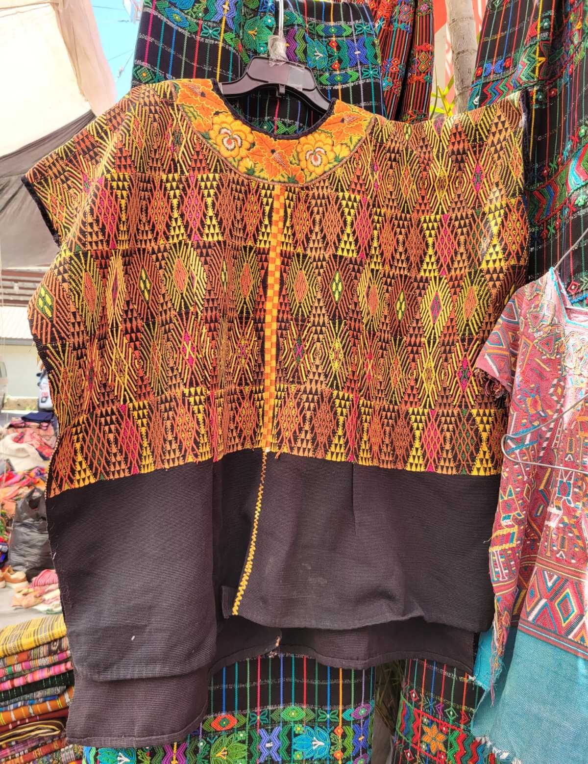 Autumn Santa Maria de Jesus huipil #3-56