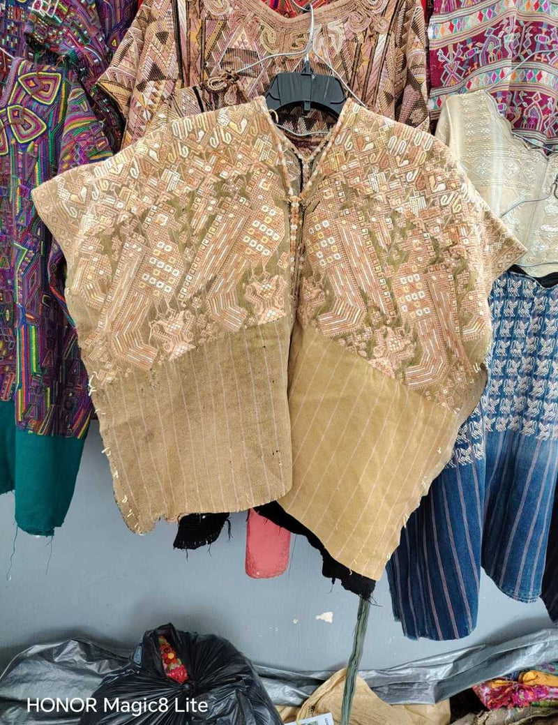 Beige and blush quetzales Nahuala huipil #5-358