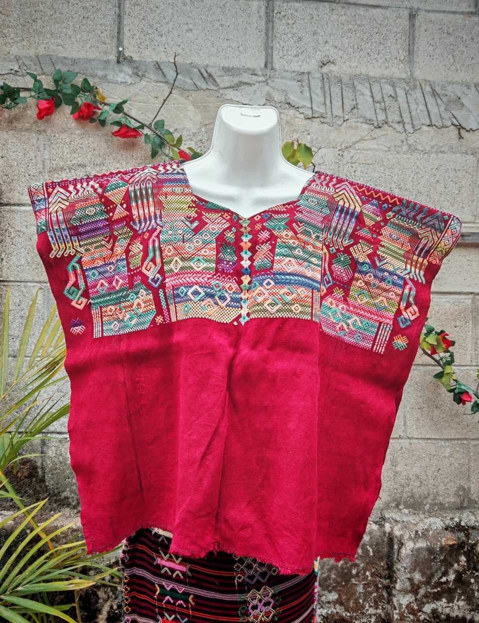 Red ceremonial men Nahuala huipil #4-285