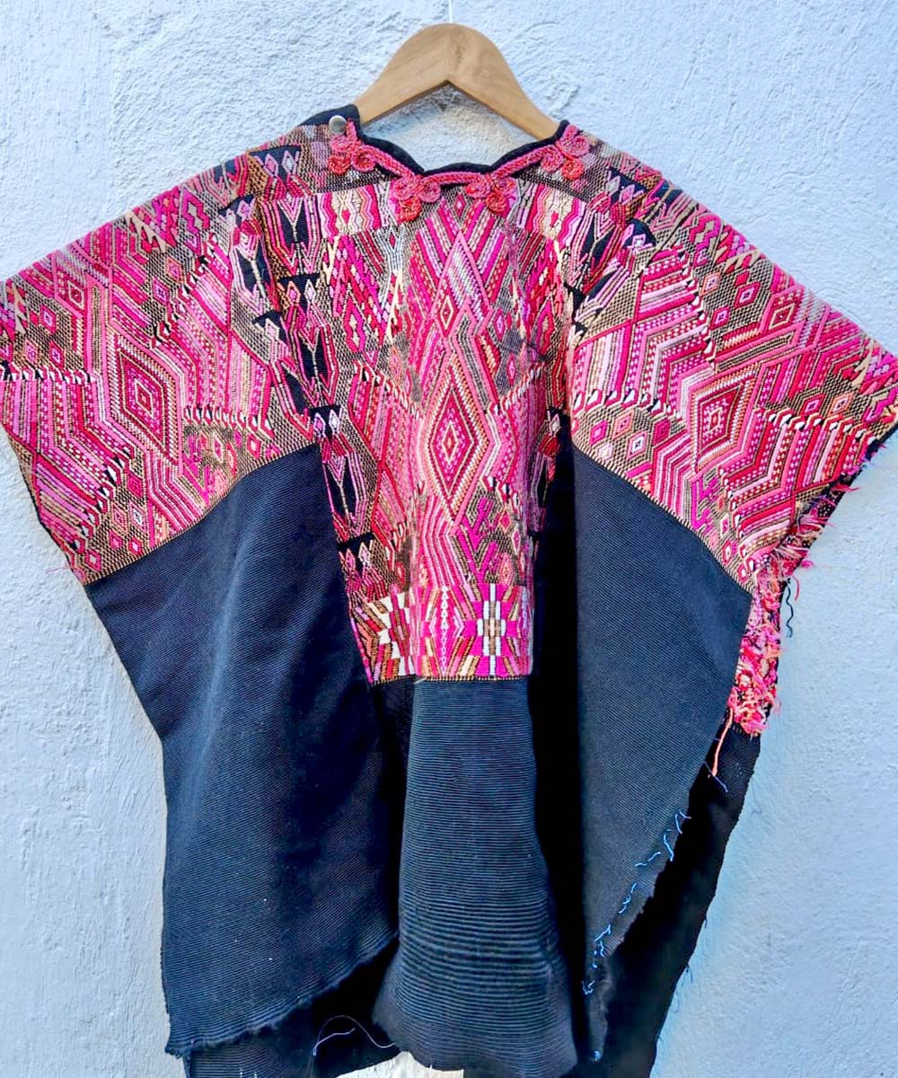 Chichi huipil in hot pink geometrics