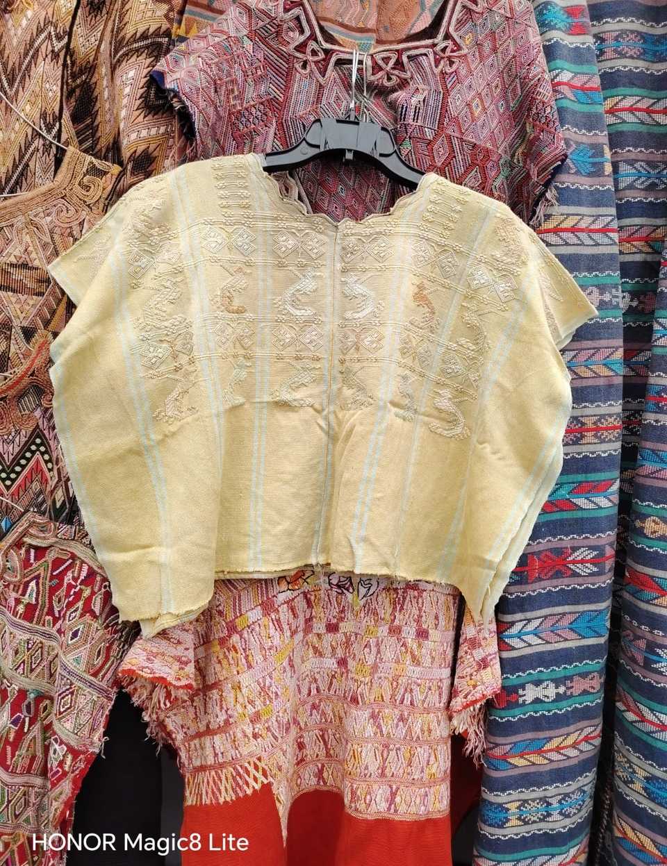 Cream San Lucas Toliman huipil #4-328