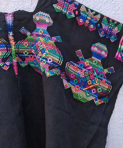Embroidered Guatemalan huipil | Vintage textile