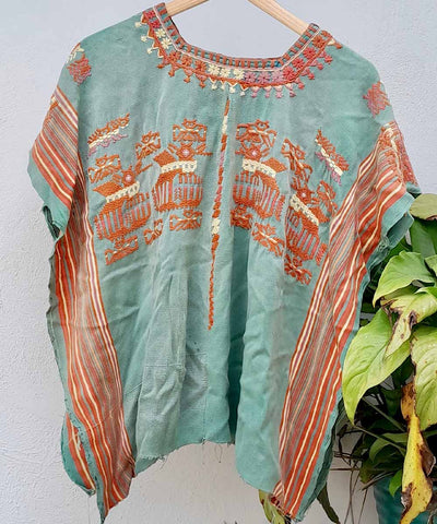 Guatemala huipil - vintage textile