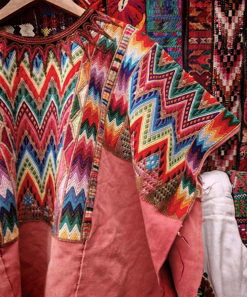 Guatemalan huipil - vintage textiles