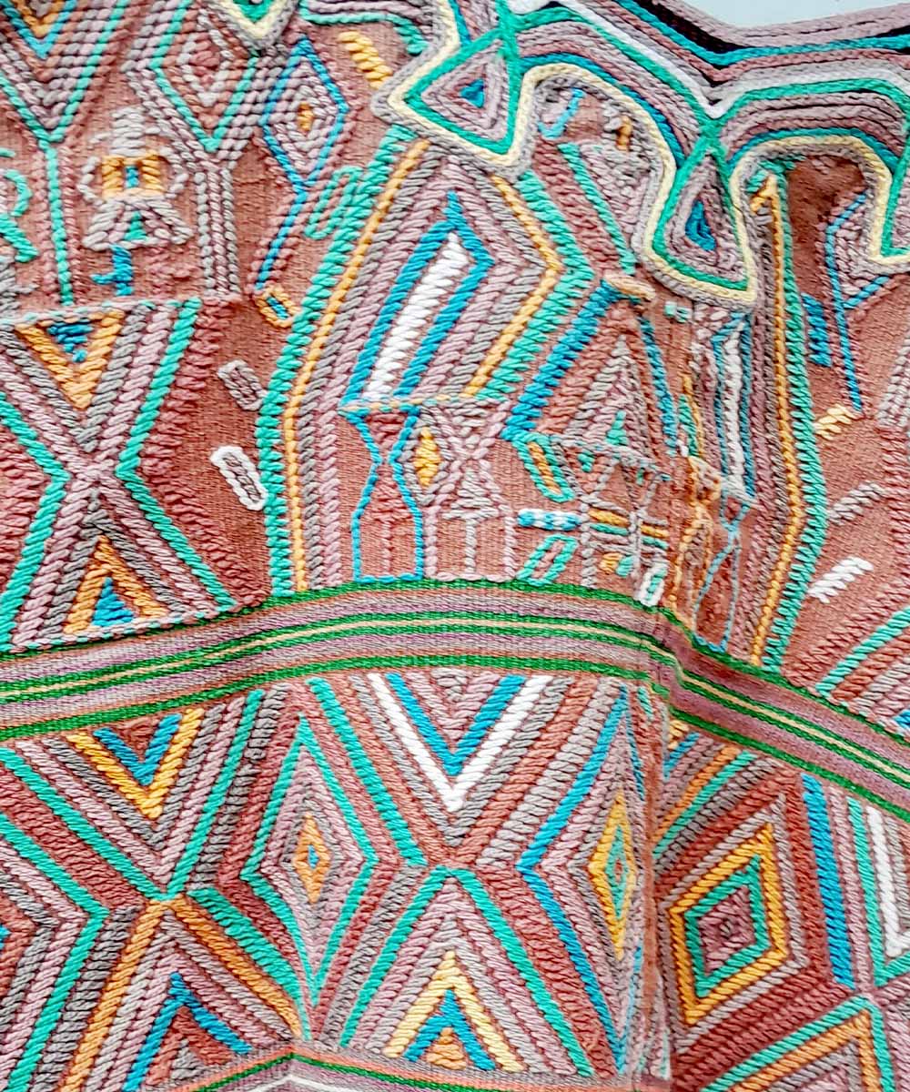 Guatemalan huipil - vintage textiles