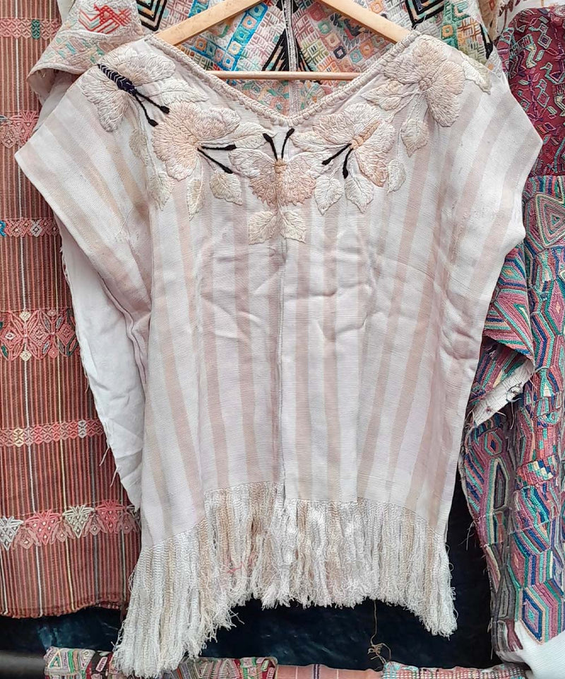 Guatemalan huipil - vintage textile