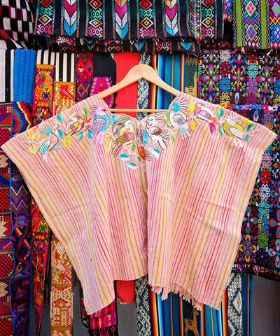 Guatemalan huipil - vintage textile