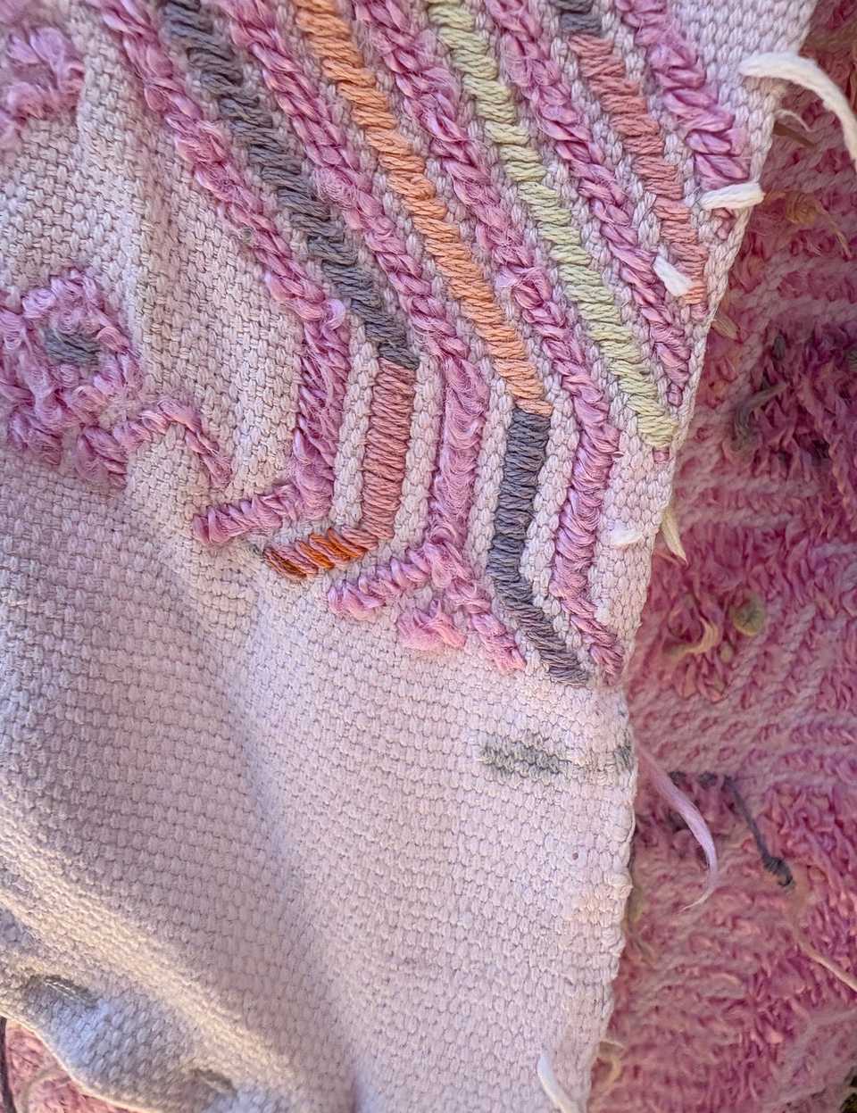 Pink and White Nahuala Tzute #6-457