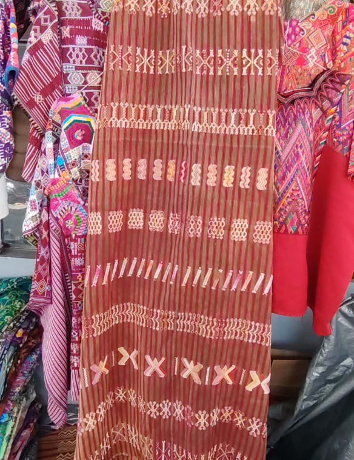 Brown And Red Colotenango Corte #7-394