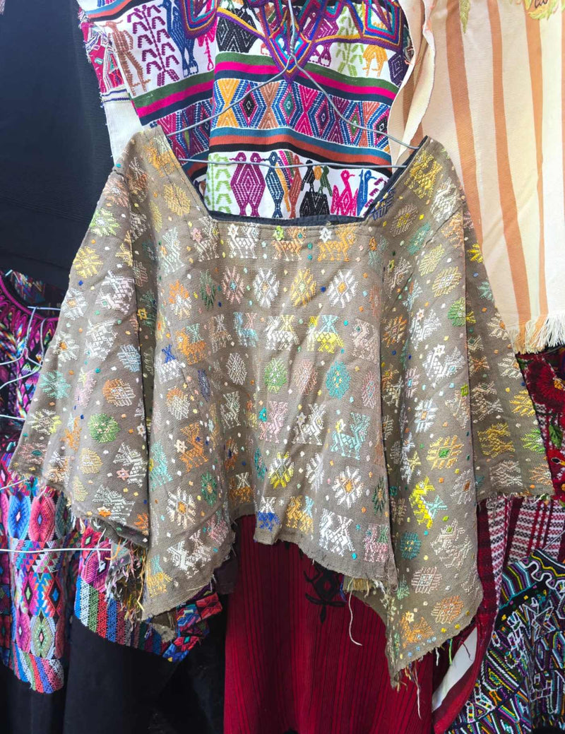 Colourful On Beige Cobán Huipil #7-422
