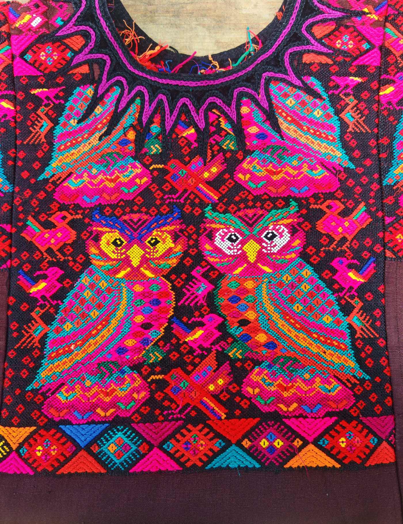 Eagle owl Chichicastenango Huipil #7-524
