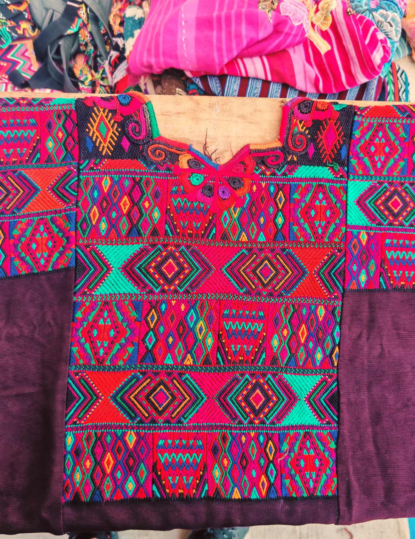 Geometric Chichicastenango Huipil #7-526