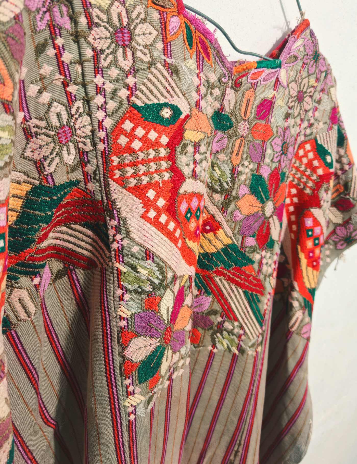 Vintage bird Chichicastenango Huipil #7-528