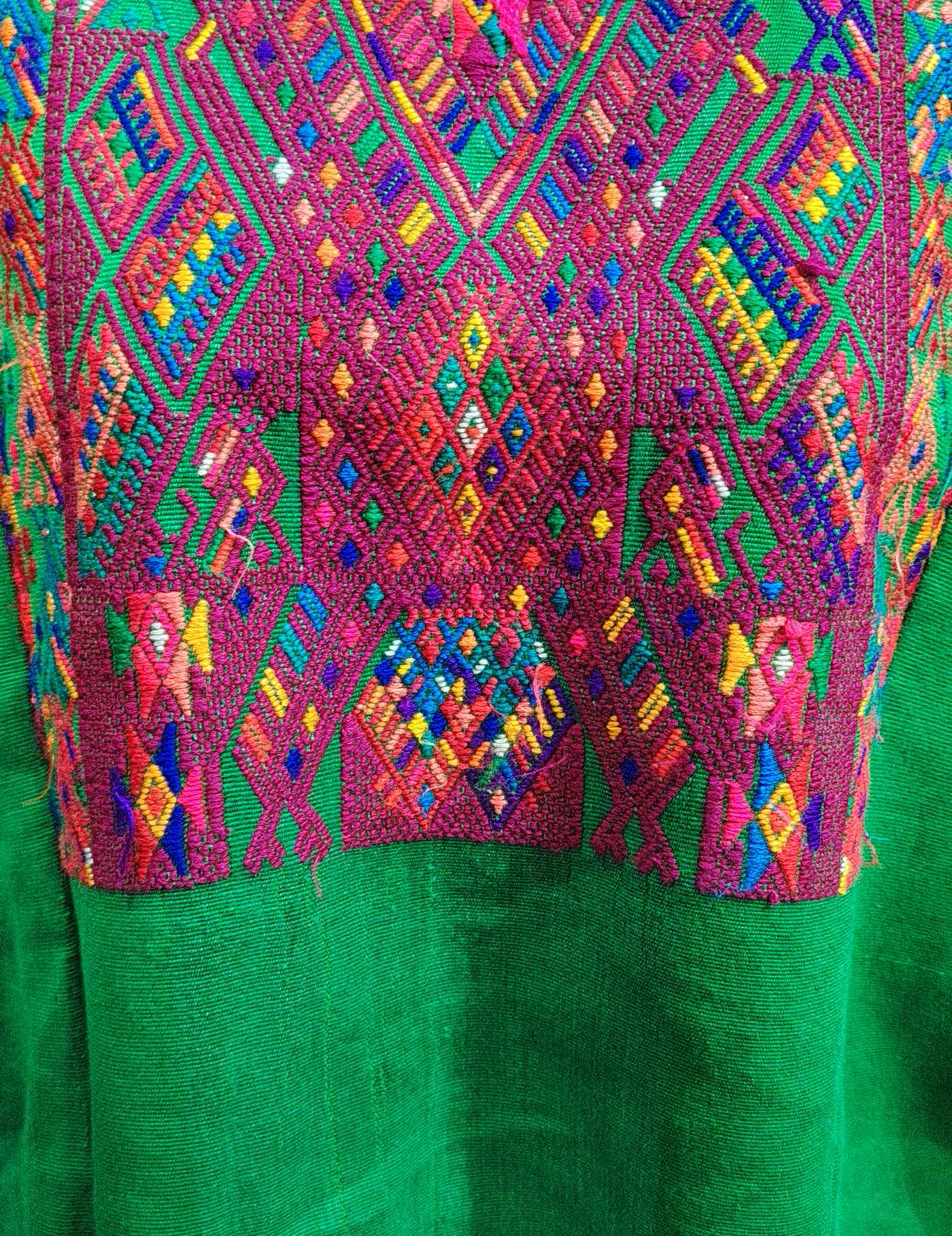 Two-headed bird Chichicastenango Huipil #7-560