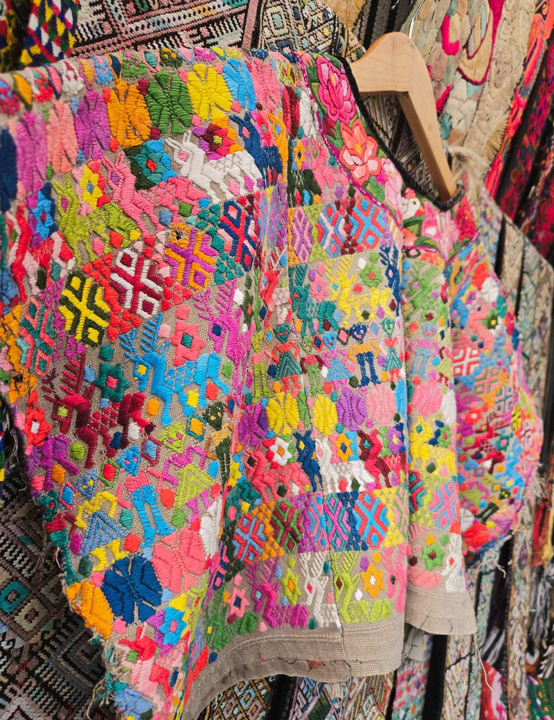 Pink on Grey Cobán Huipil #8-179