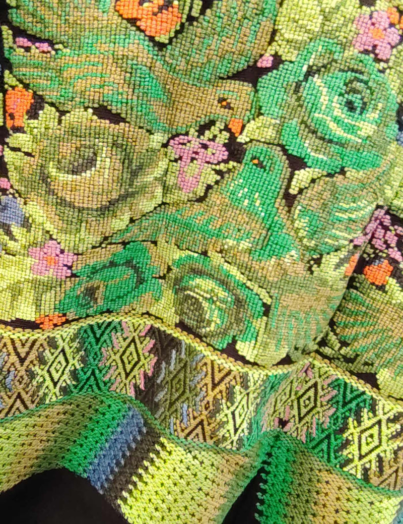 Green Roses and Doves Aguas Calientes Huipil #8-228