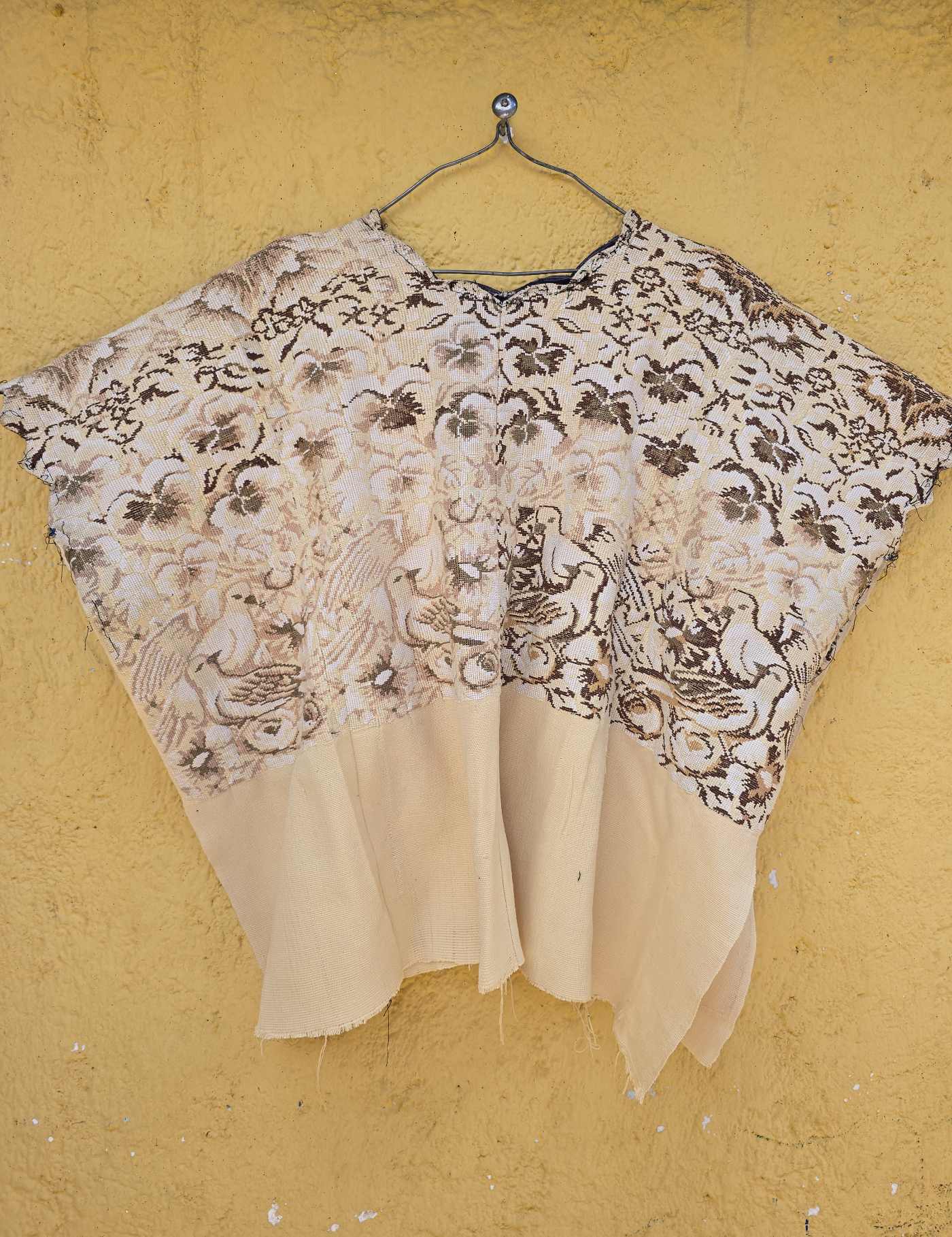 Cream Doves Comalapa Huipil #8-305