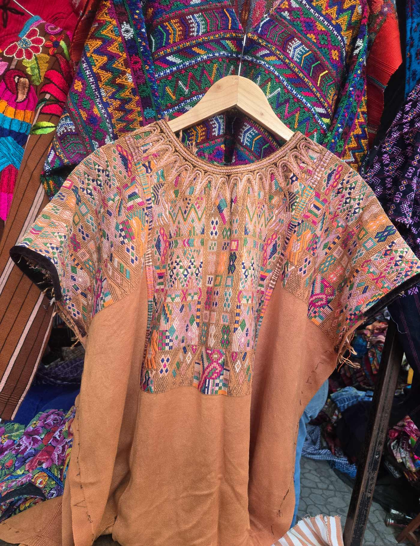 1970s Geometric Chichicastenango Huipil #8-514