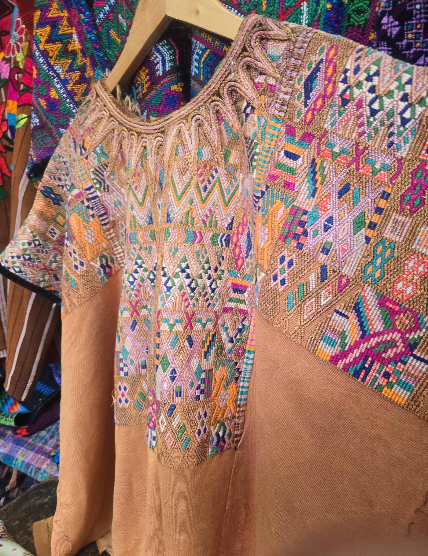 1970s Geometric Chichicastenango Huipil #8-514