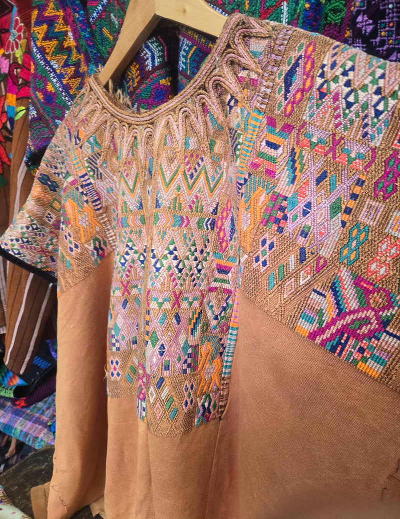 1970s Geometric Chichicastenango Huipil #8-514