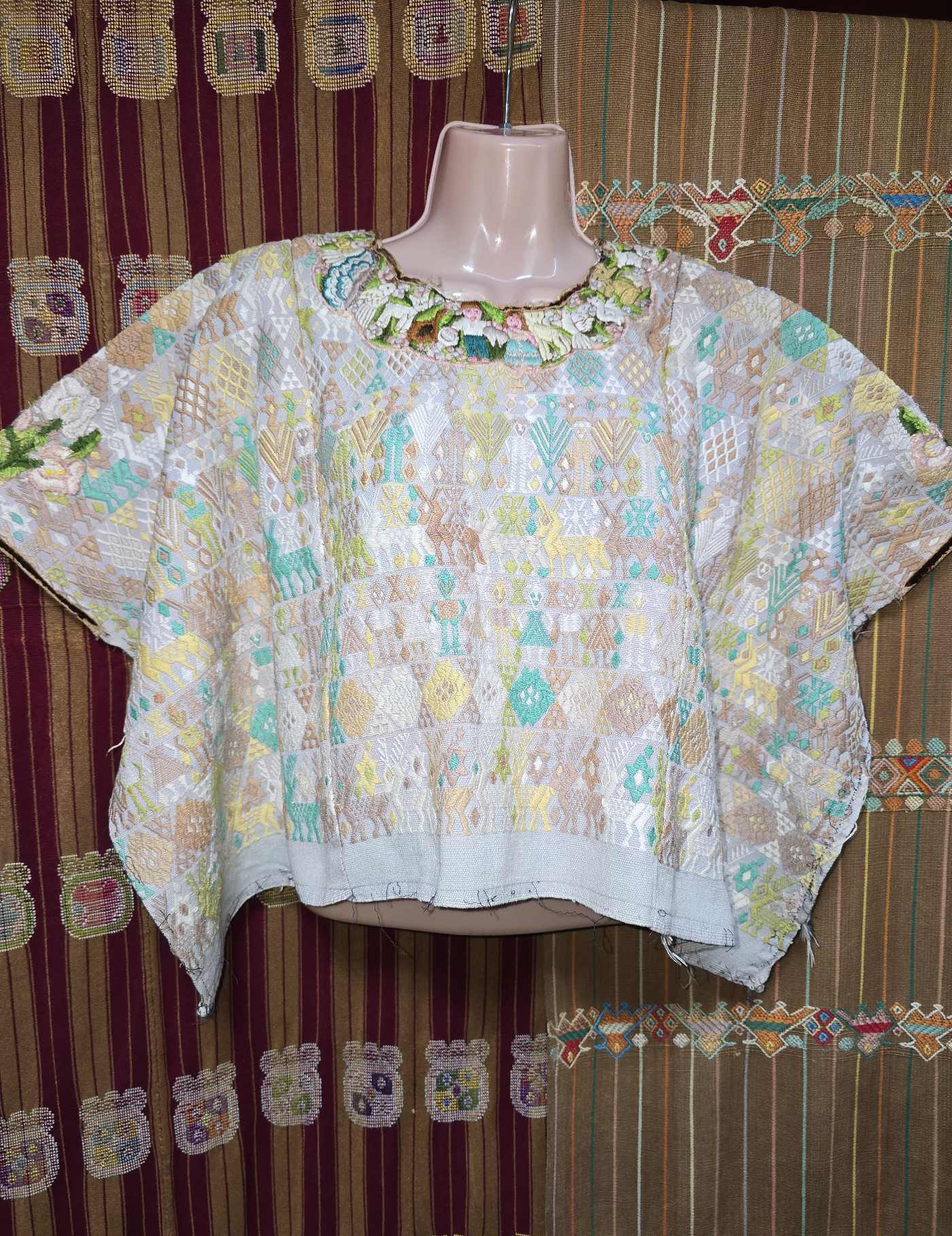 Pastel Cobán Huipil #8-542