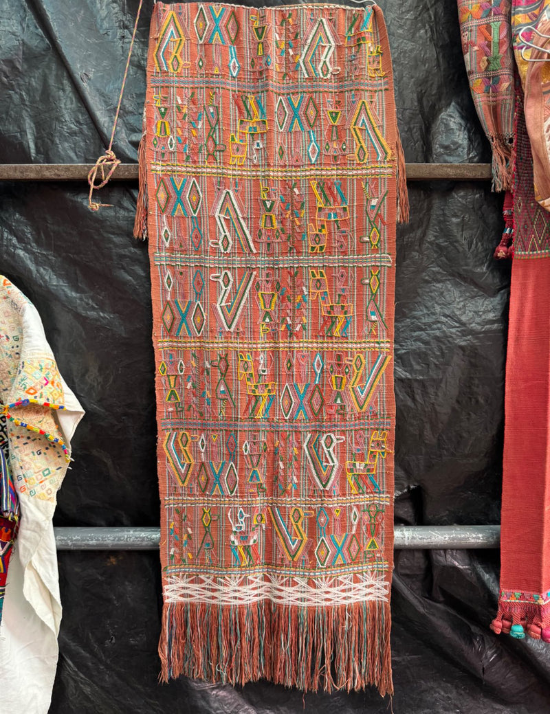 Terracotta Nebaj Tzute #9-116