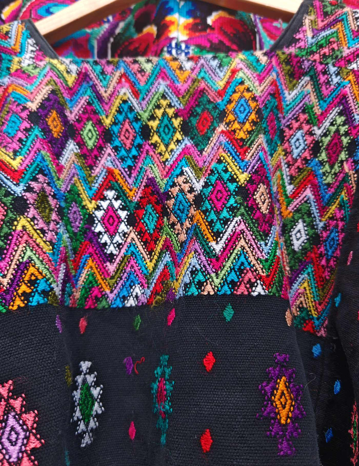 Confetti Cobán Huipil #9-307