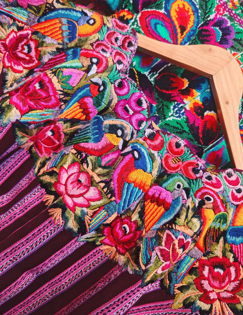 Colourful Parrots Santiago Huipil #9-310