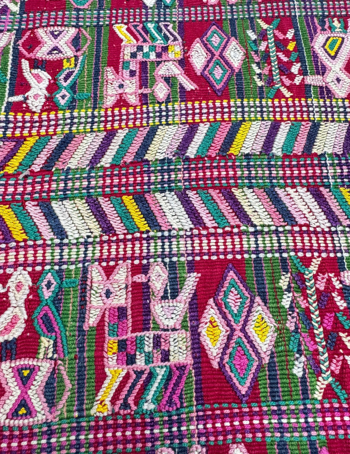 Red and Green Nebaj Tzute #9-331