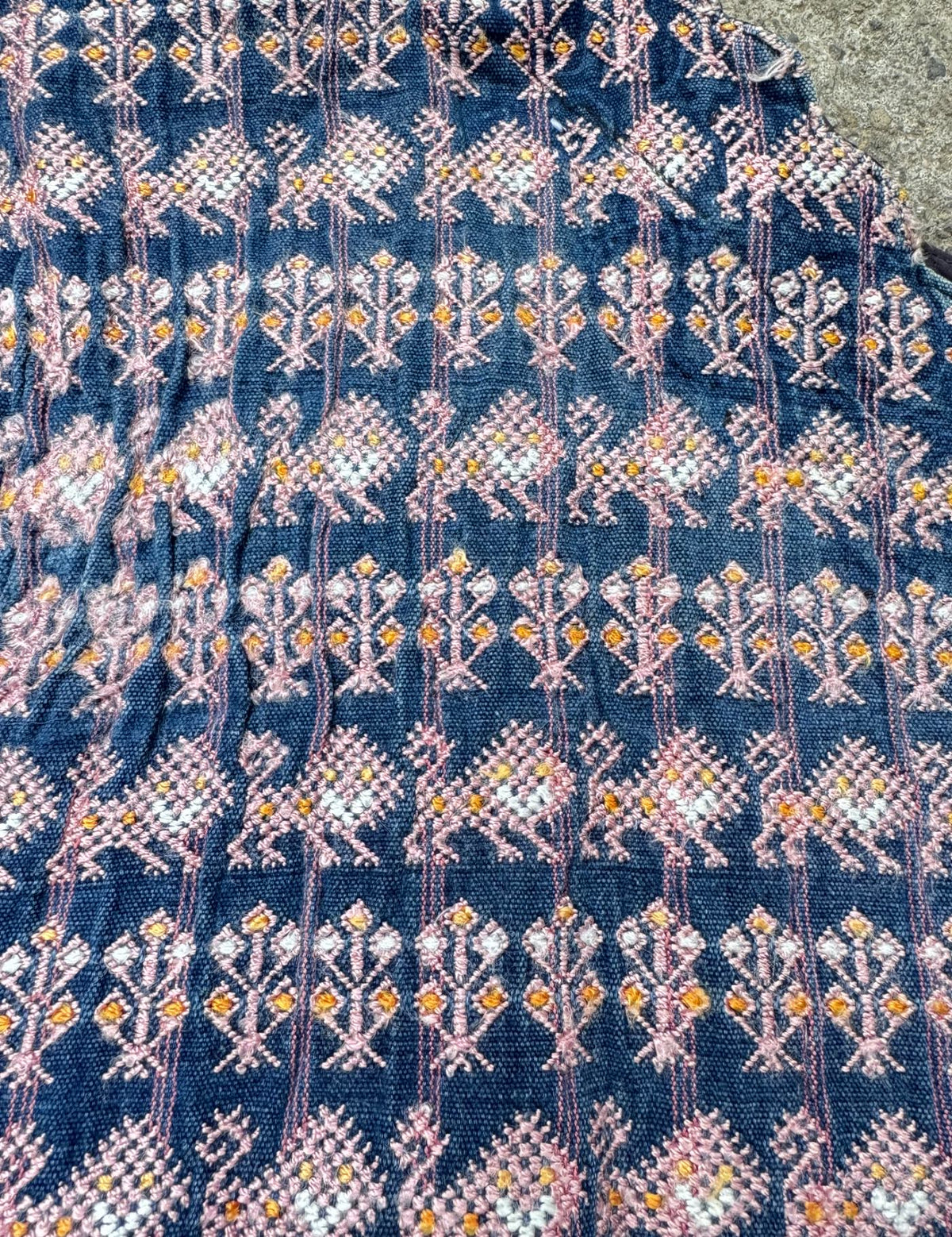 Indigo with lions and corn Nahualá Huipil #9-336