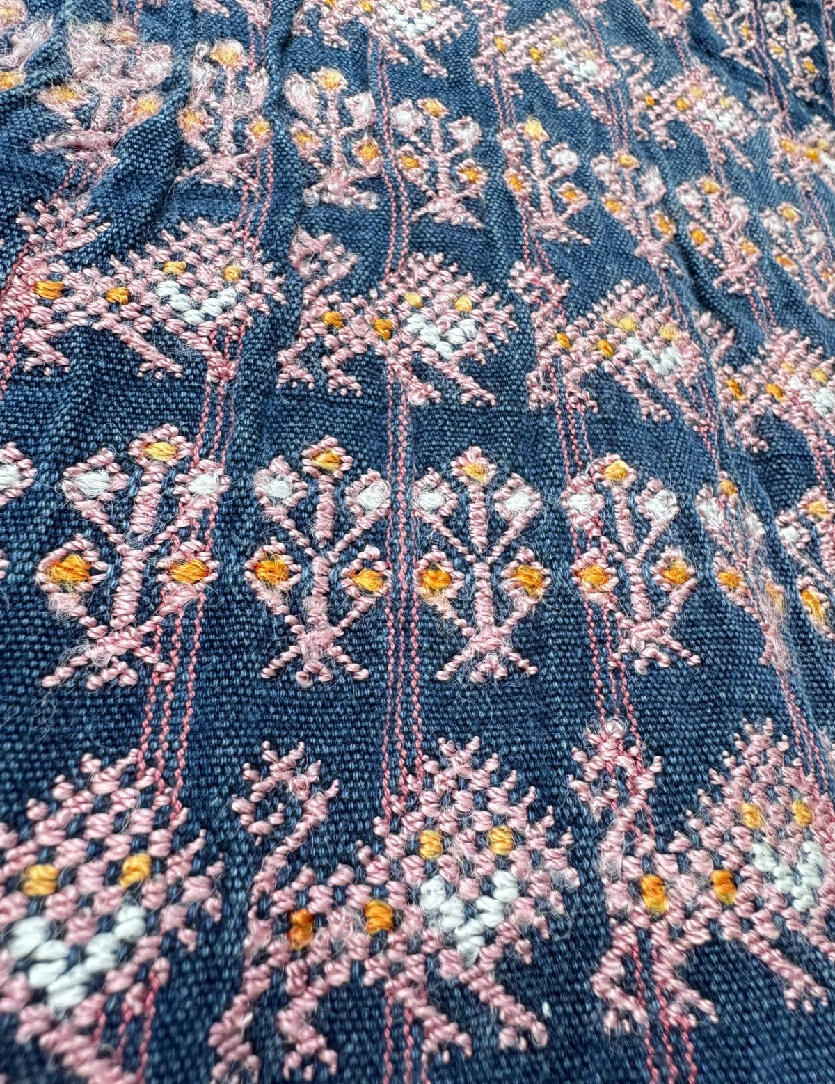 Indigo with lions and corn Nahualá Huipil #9-336