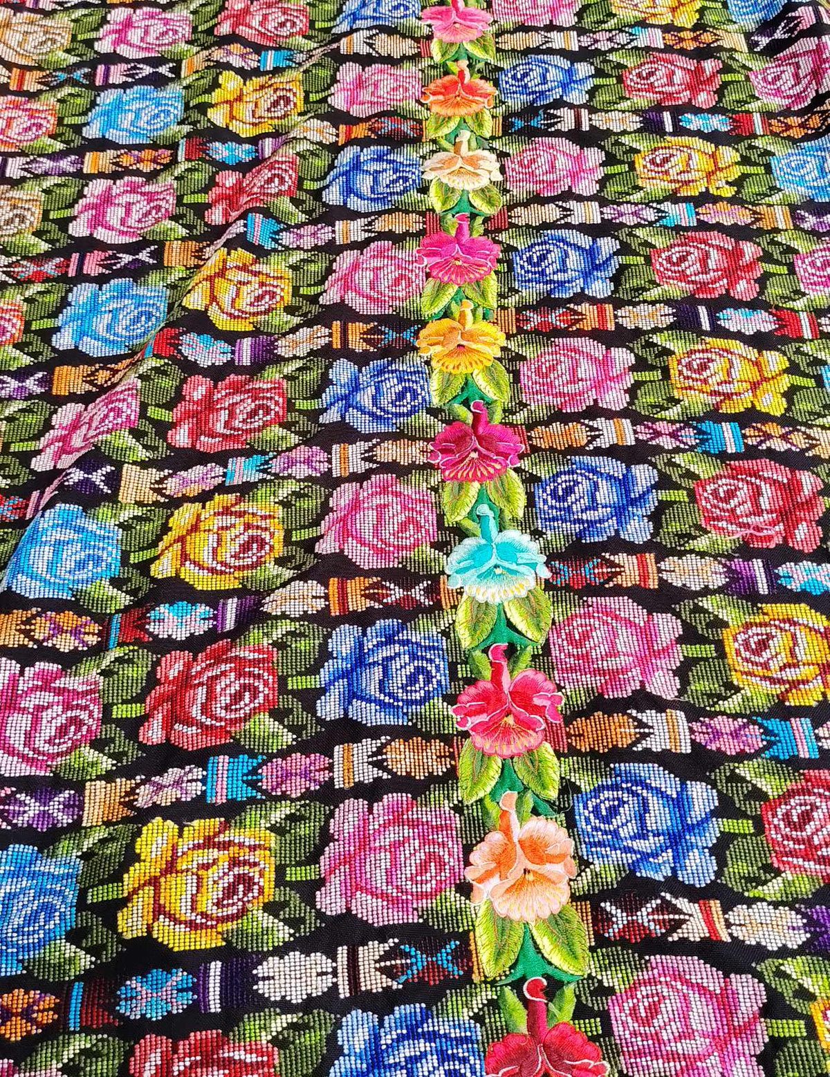 Multicoloured with Roses Zunil Corte #9-437